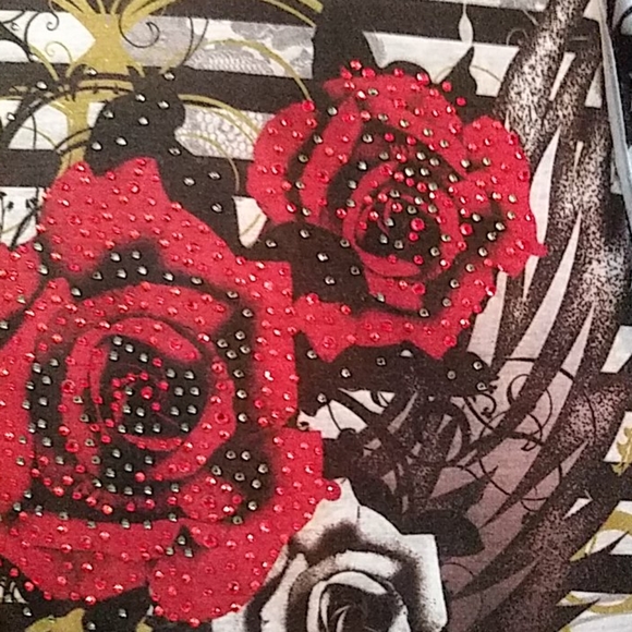 Cache beaded top - Picture 2 of 7